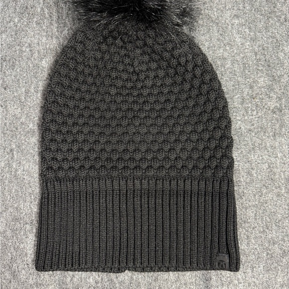 lululemon athletica Other - Lululemon Athletica Black Knit Hat with Textured Pattern